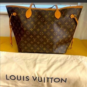 Louis Vouiton MM neverfull **Reposh loved never used fabulous bag